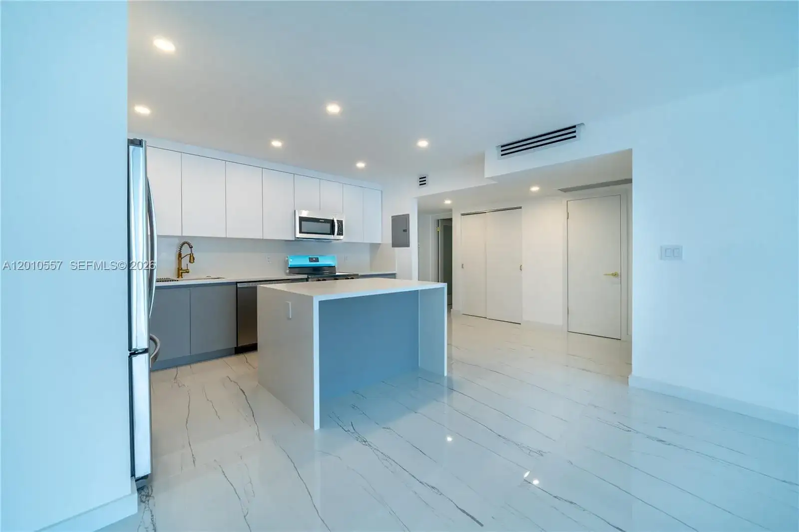 19380 Collins Ave # 1105, Sunny Isles Beach FL 33160 photo 5