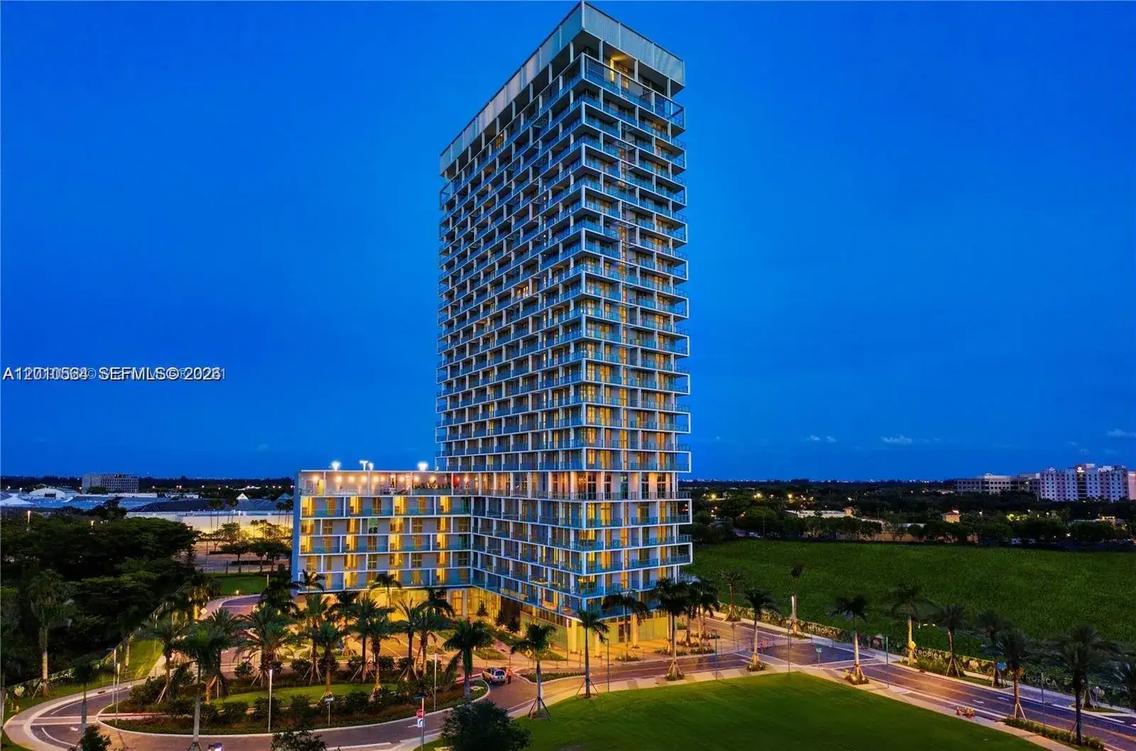 2000 Metropica Way # 2304, Sunrise FL 33323 photo 2