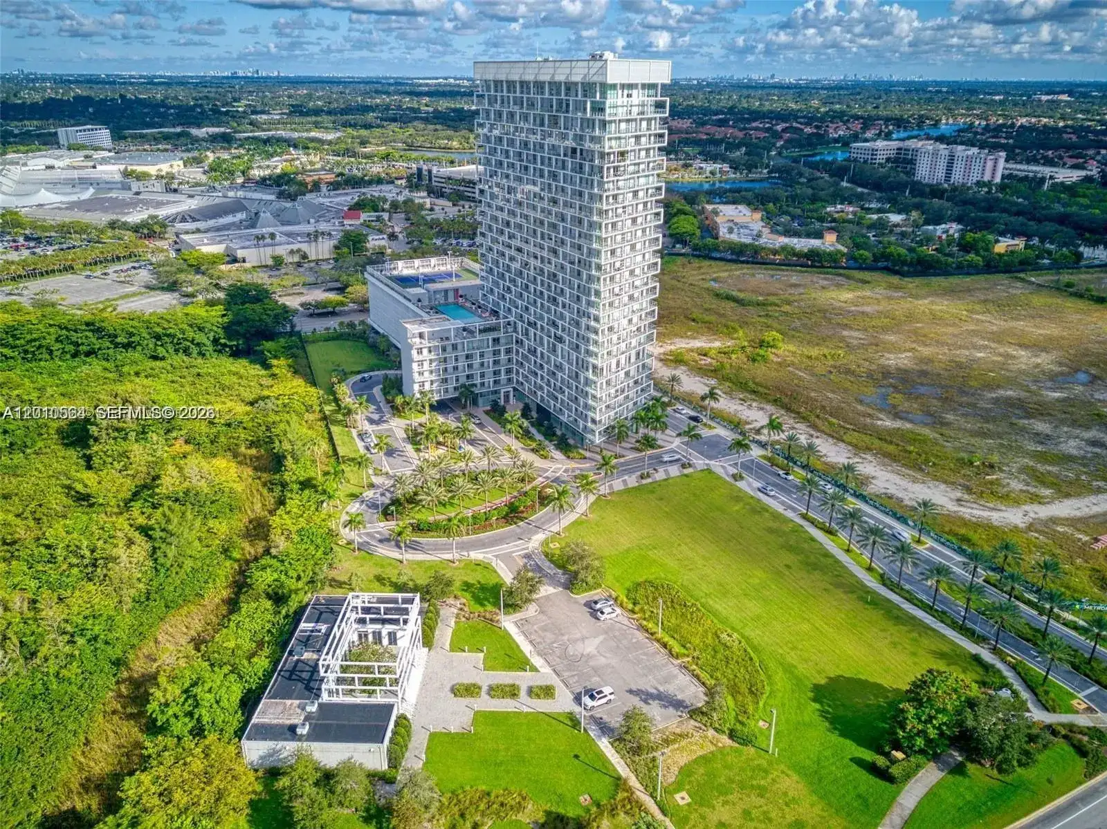 2000 Metropica Way # 2304, Sunrise FL 33323 photo 4