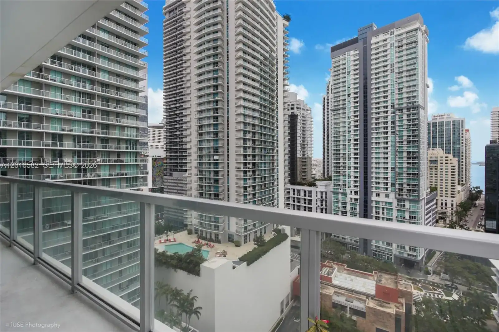 79 SW 12th St, Miami FL 33130 photo 3