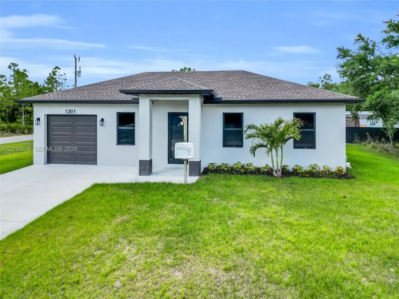 1201 E 7th ST, Lehigh Acres FL 33972 photo 3