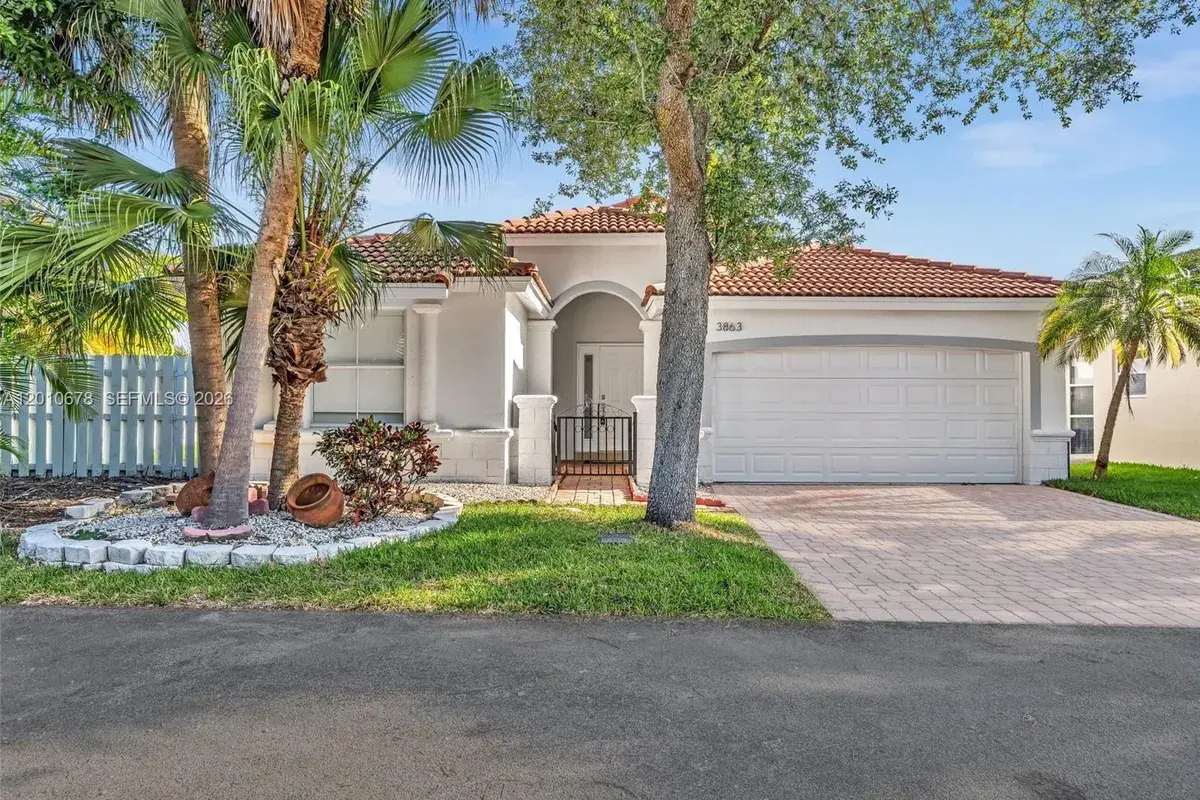 3863 SW 53rd Pl, Hollywood FL 33312