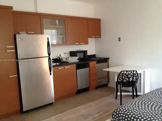 1127 Euclid Ave # 205, Miami Beach FL 33139 photo 3