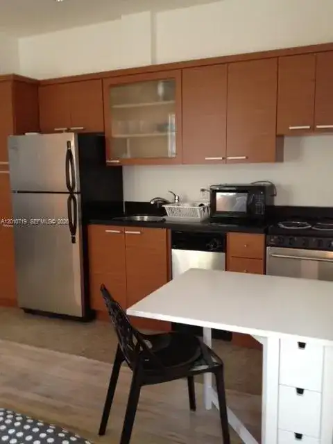 1127 Euclid Ave # 205, Miami Beach FL 33139 photo 5