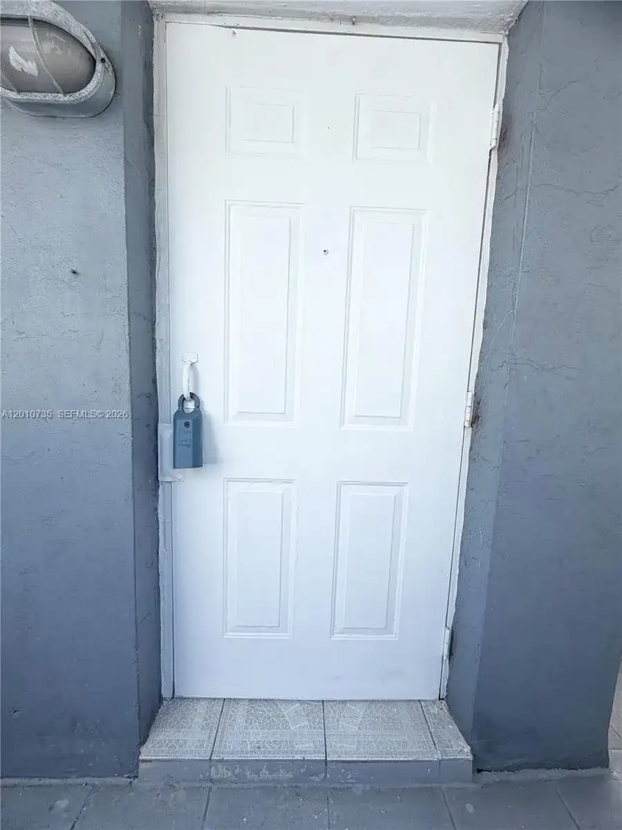 2736 SW 22nd STREET # 2, Miami FL 33133 photo 3