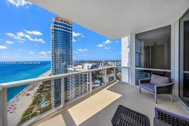 18101 Collins Ave # 4702, Sunny Isles Beach FL 33160 photo 2