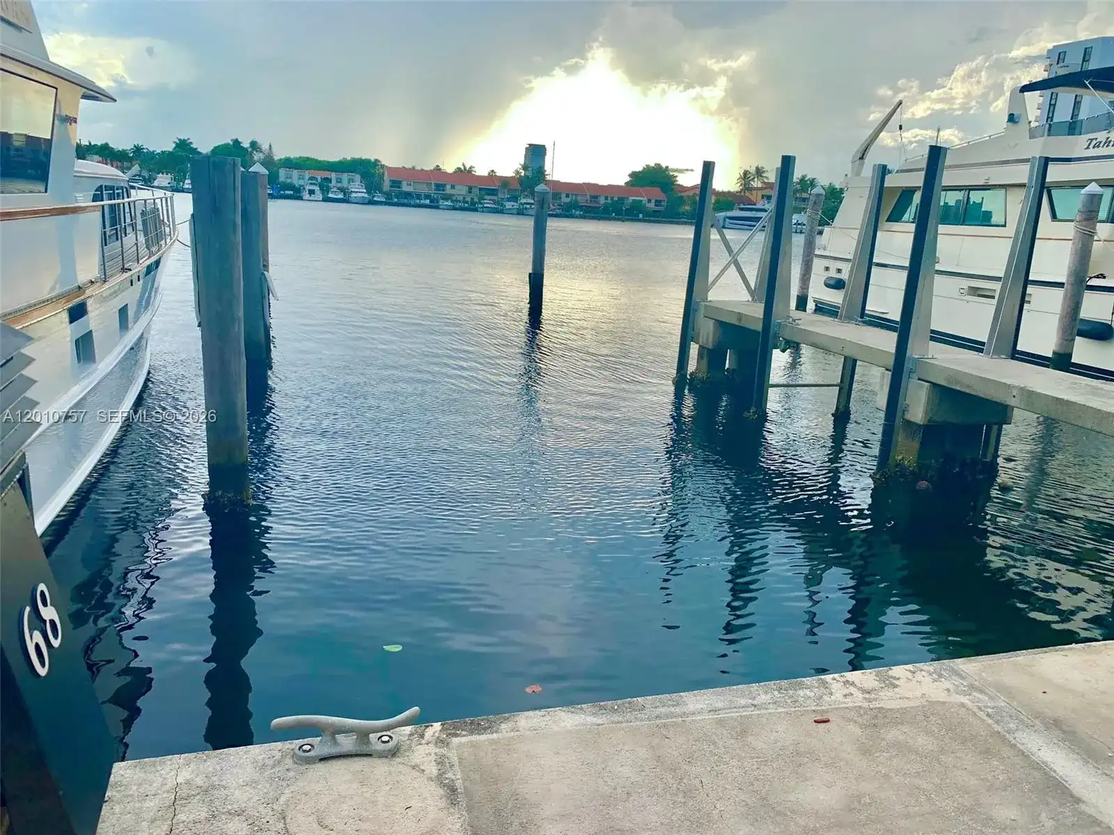3601 NE 207th St, Slip E68, Aventura FL 33180