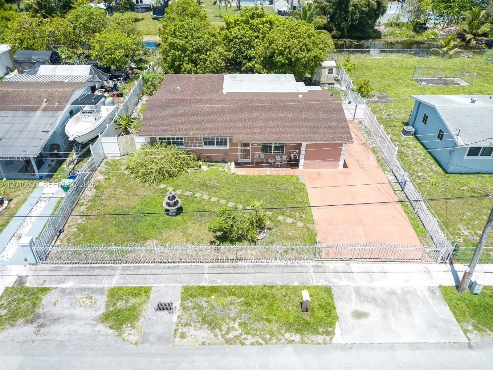 18010 NW 48th Ct, Miami Gardens FL 33055