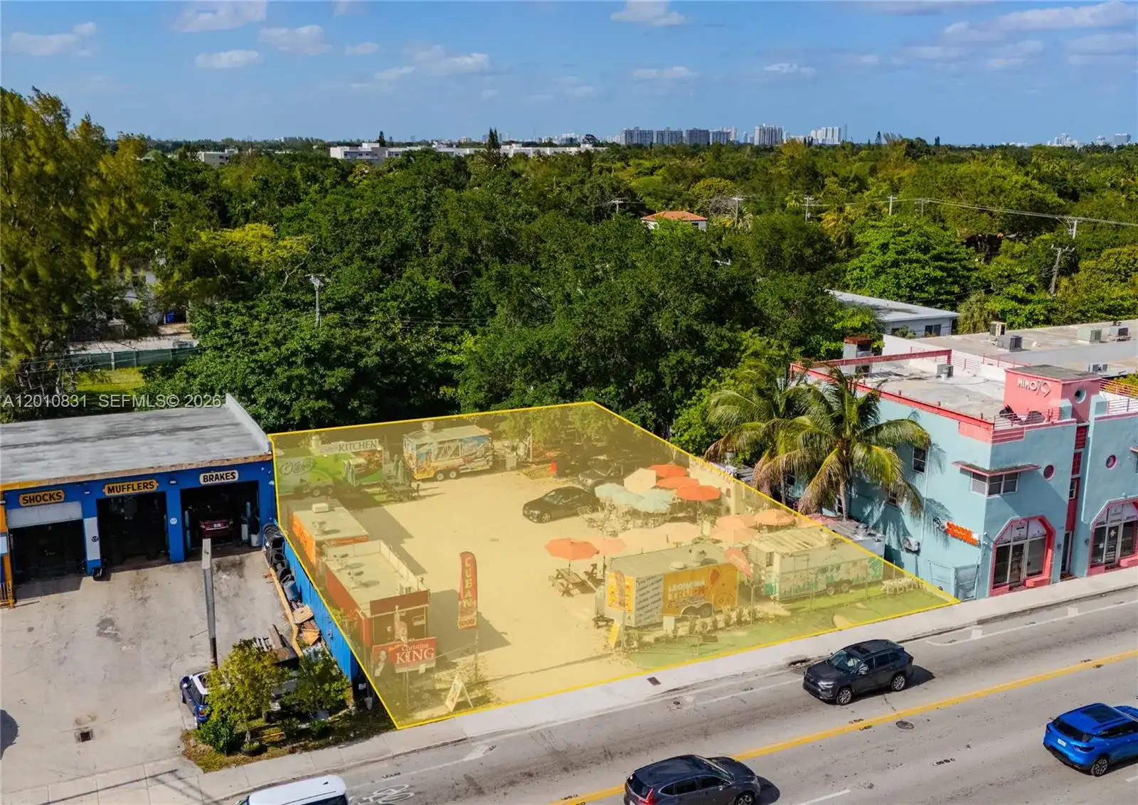 633 NE 79th St, Miami FL 33138 photo 2
