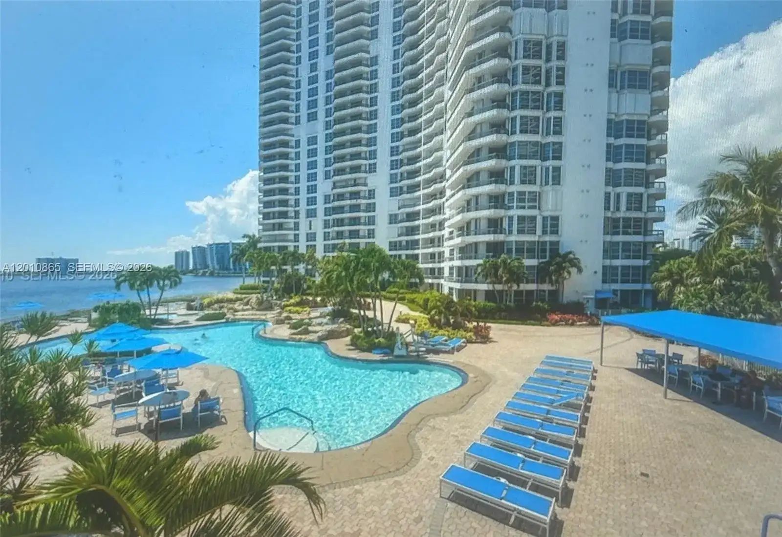 19195 NE 36th Ct # 604, Aventura FL 33180 photo 3