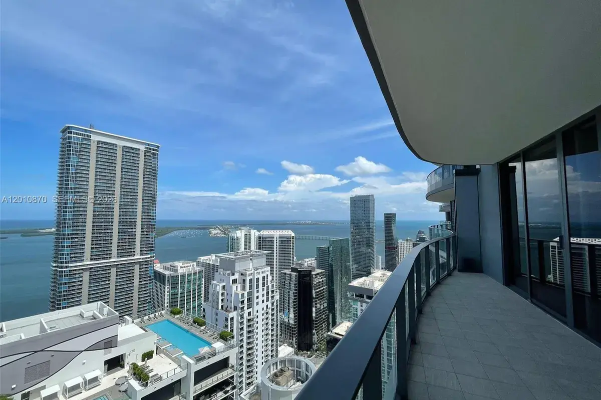 1000 Brickell Plaza # 5908, Miami FL 33131