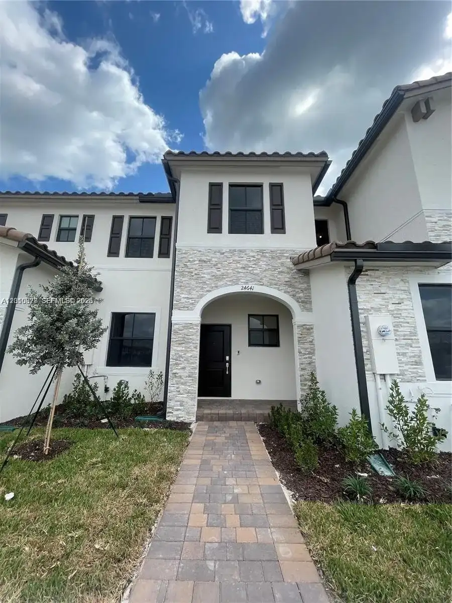 24641 SW 117th Path # 24641, Homestead FL 33032