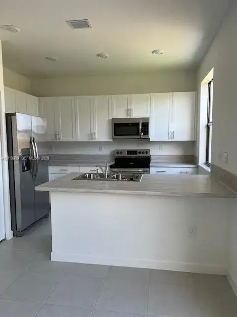 13102 SW 232nd Ln # 13102, Miami FL 33032 photo 3