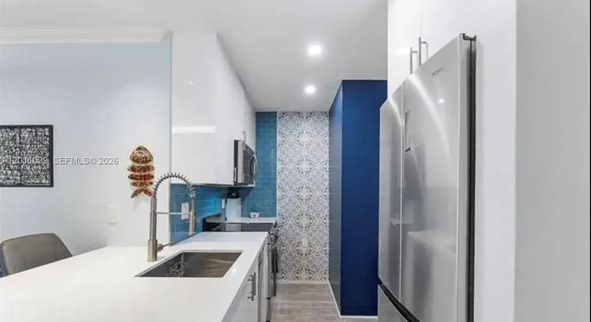 1130 11th St # 4E, Miami Beach FL 33139 photo 5