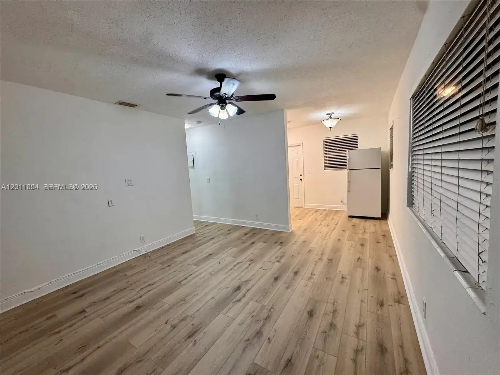 2240 NE 171st St # 11, North Miami Beach FL 33160 photo 2