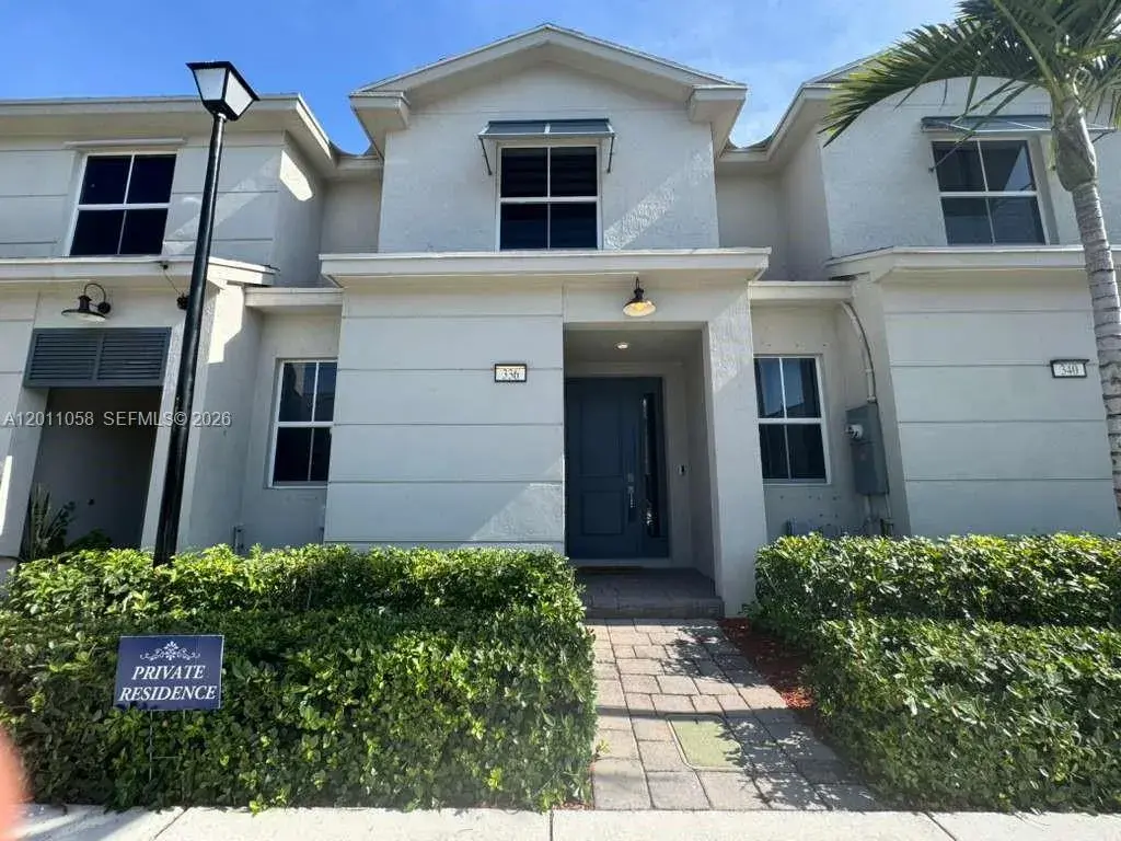 336 NW 8th Ct, Pompano Beach FL 33060