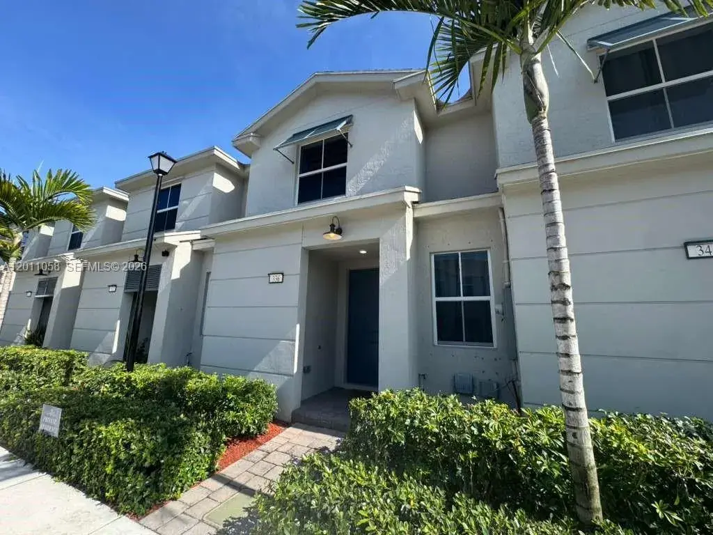 336 NW 8th Ct, Pompano Beach FL 33060