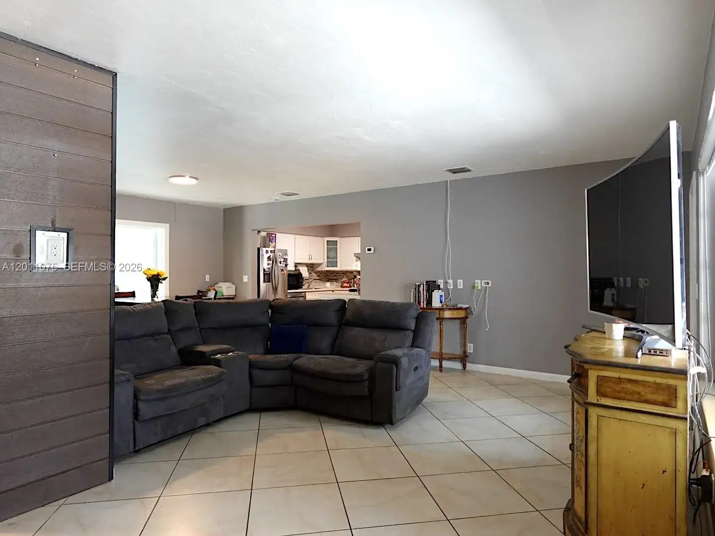 730 N 73rd Ave, Hollywood FL 33024 photo 3
