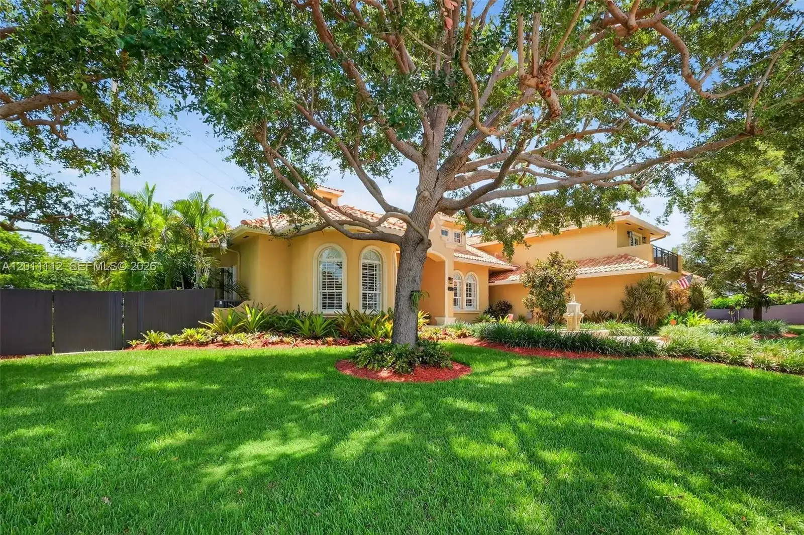 8920 SW 162nd Ter, Palmetto Bay FL 33157 photo 4