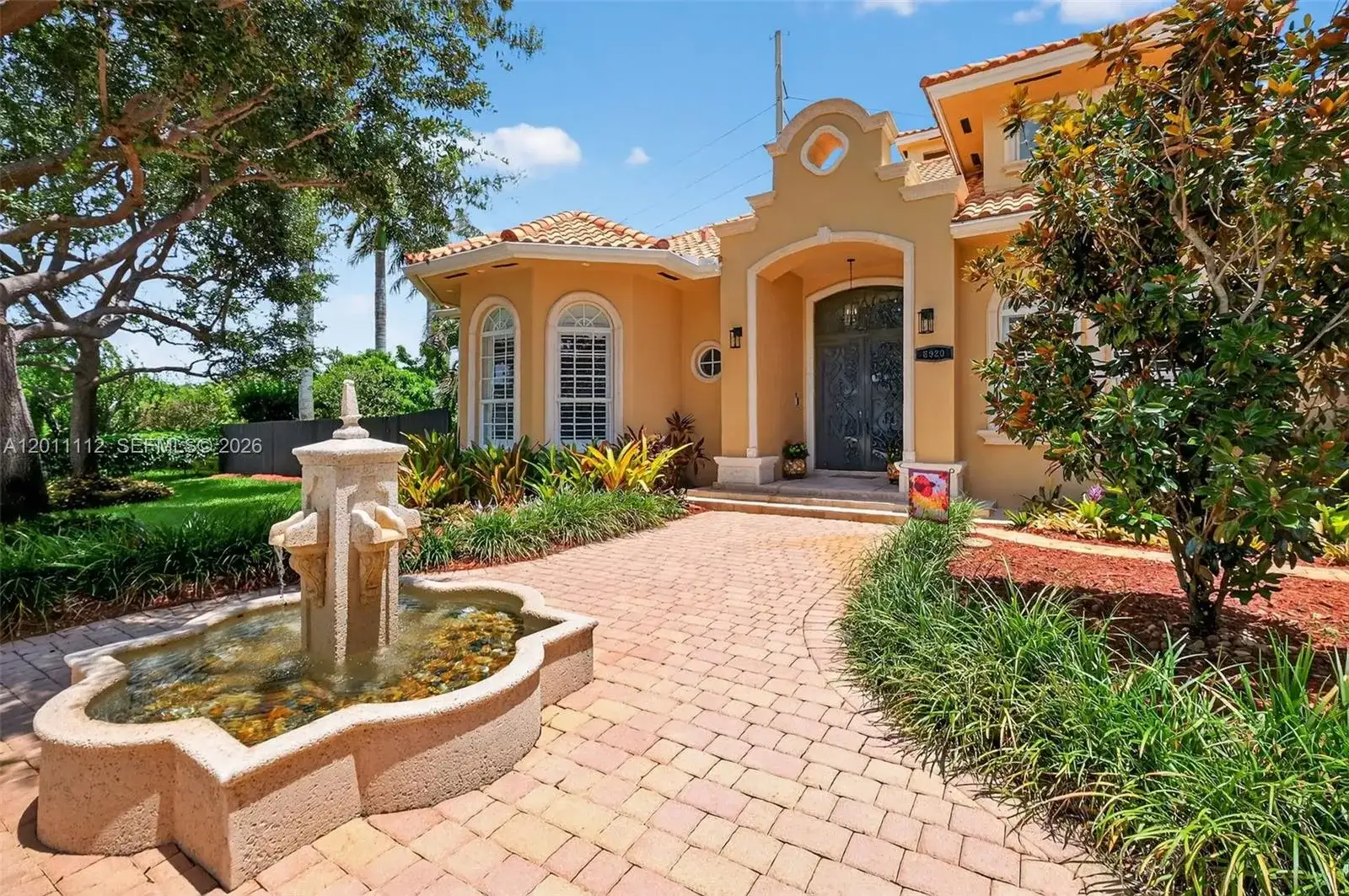 8920 SW 162nd Ter, Palmetto Bay FL 33157 photo 5