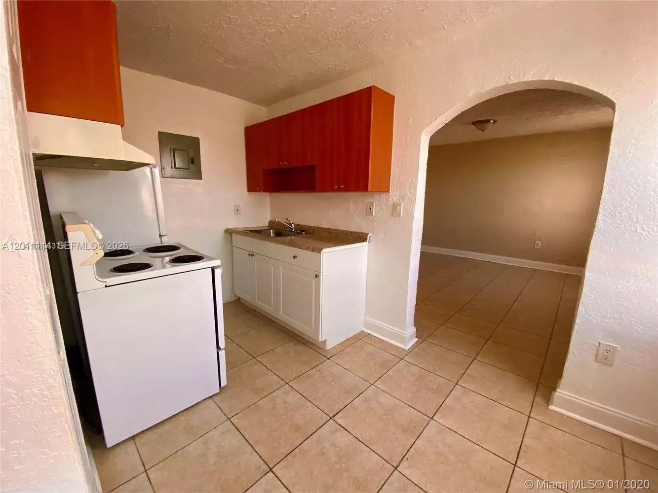 50 NW 79th St # 9, Miami FL 33150 photo 3