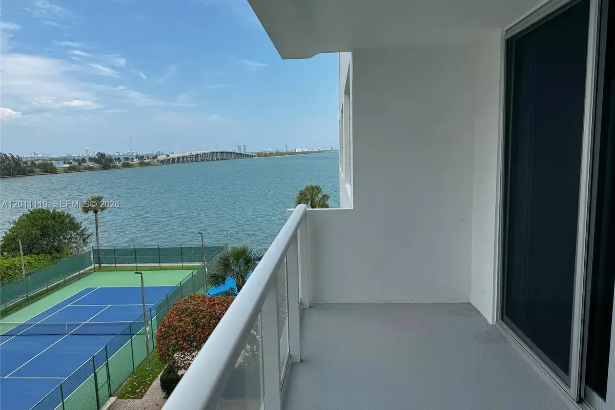 3301 NE 5th Ave # 512, Miami FL 33137