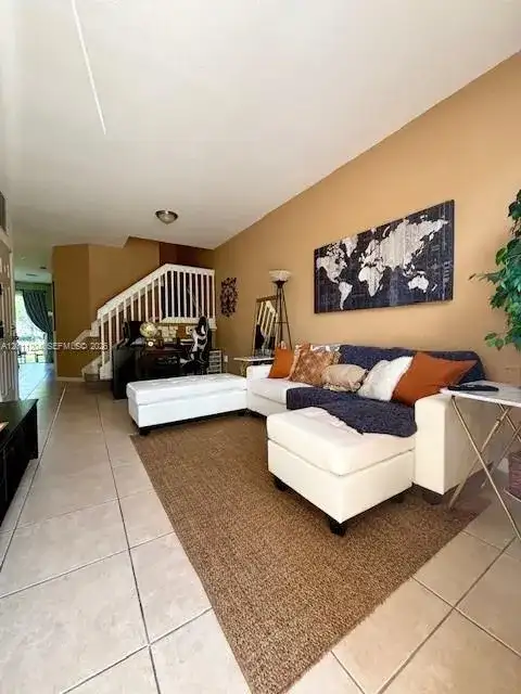 641 NE 21st Ter, Homestead FL 33033 photo 3