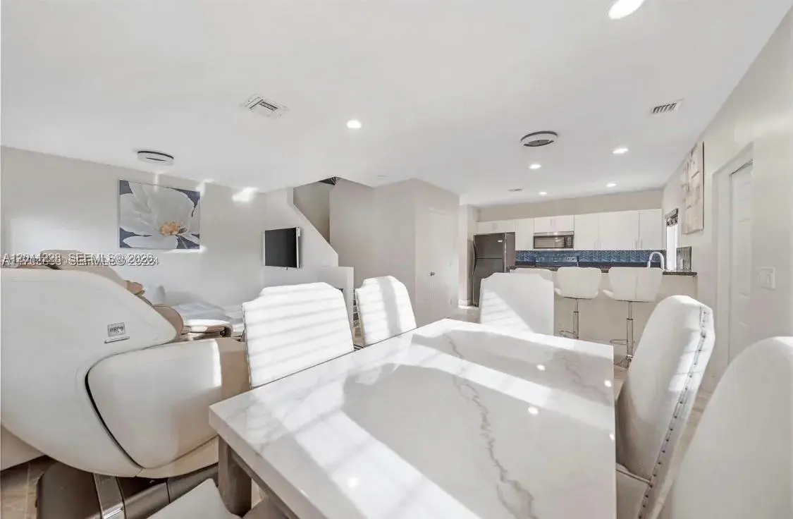 615 NW 10th Ter # 1, Fort Lauderdale FL 33311