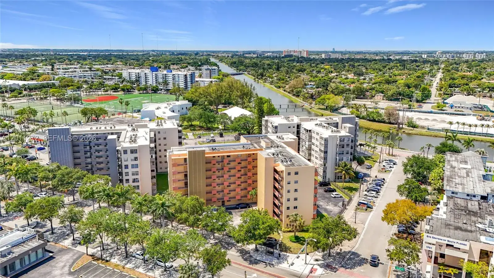 16400 NE 17th Ave # 206, North Miami Beach FL 33162