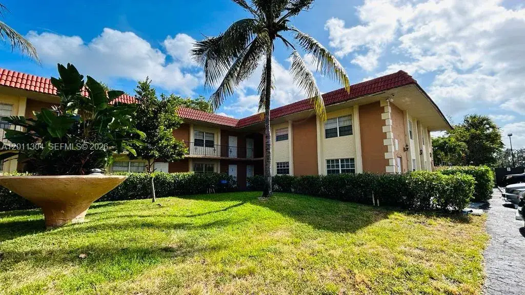 978 SW 10th Dr # 21, Pompano Beach FL 33060