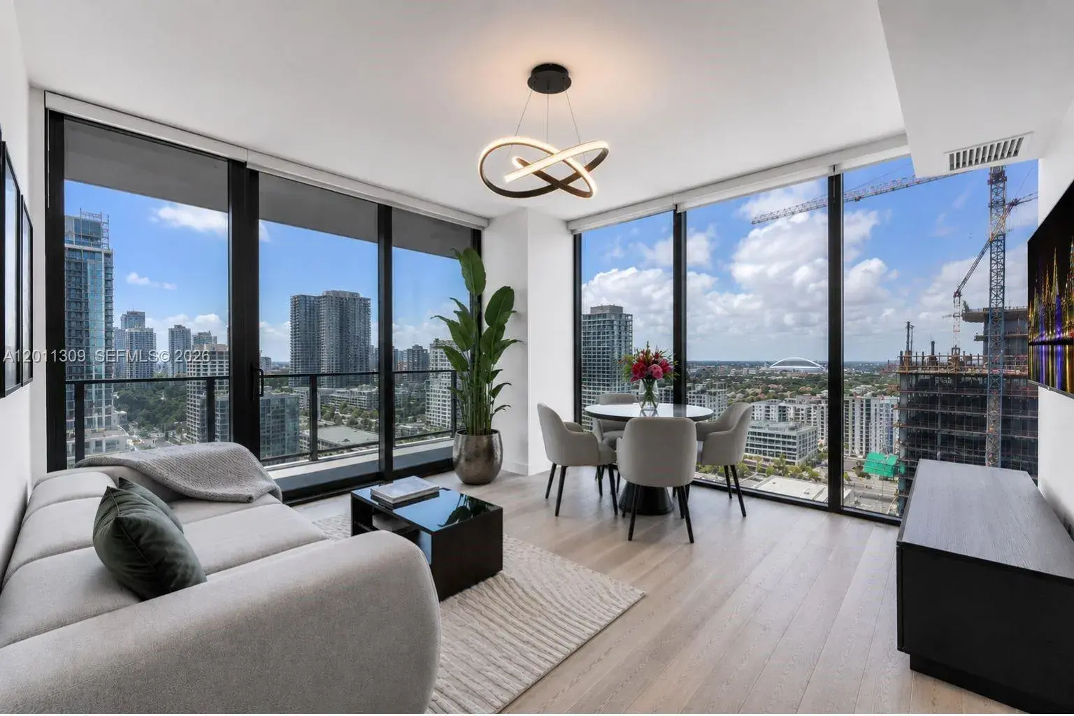 20 NE 11 ST # 3410, Miami FL 33132
