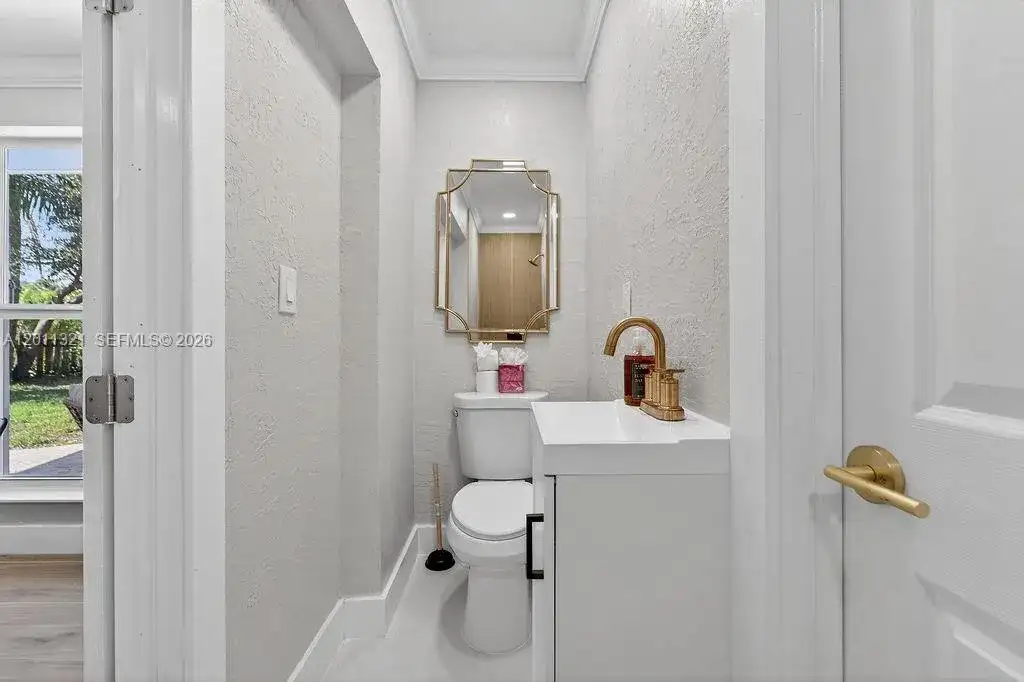 756 Cinnamon Rd, North Palm Beach FL 33408 photo 4