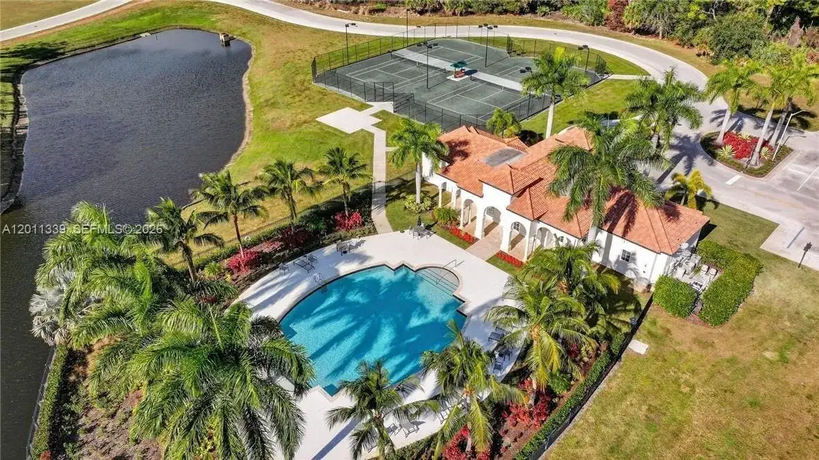 265 SE Via Sangro, Port St. Lucie FL 34952 photo 3