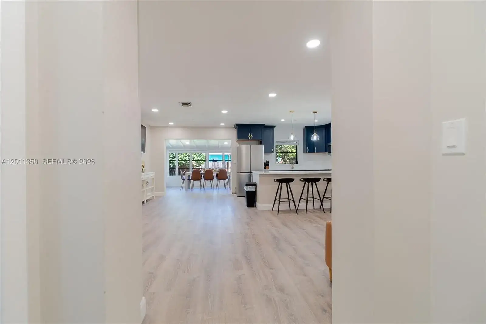 712 Tradewind Dr, North Palm Beach FL 33408 photo 5