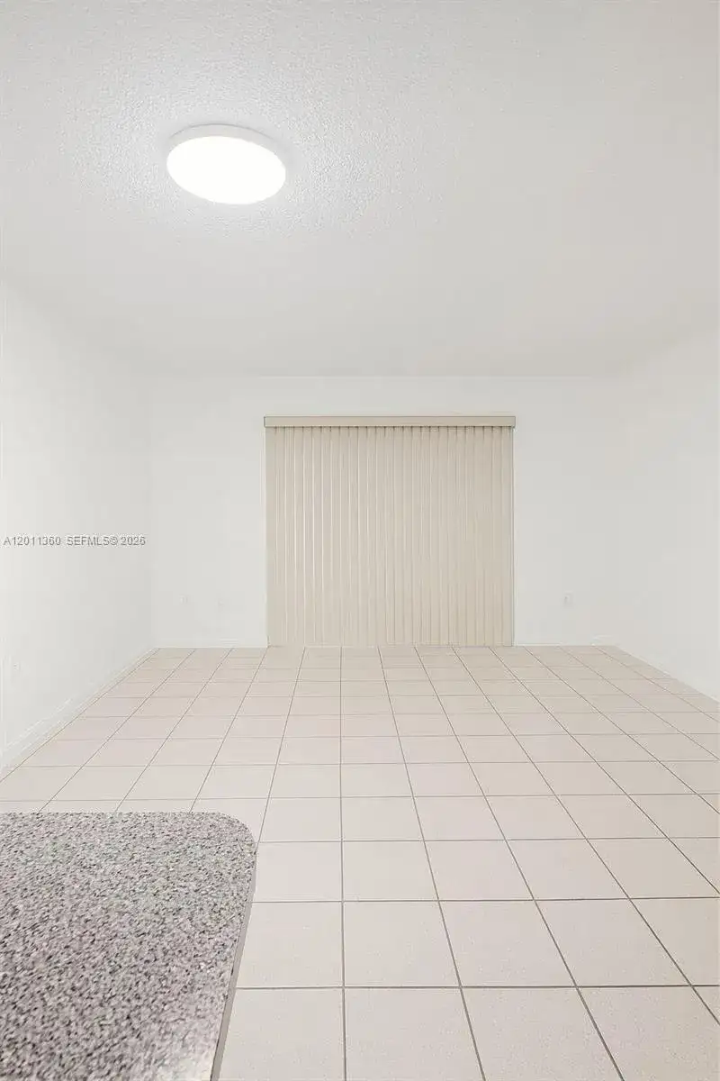 8170 NW 10th St # 2, Miami FL 33126 photo 3