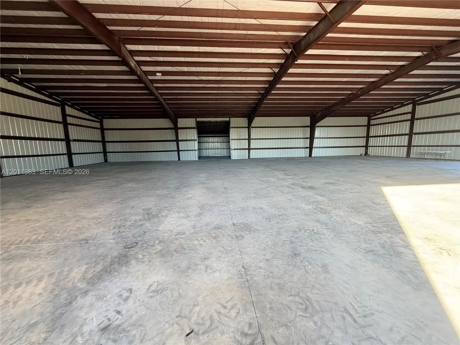 5601 SW 210th Ter, Southwest Ranches FL 33332 photo 2