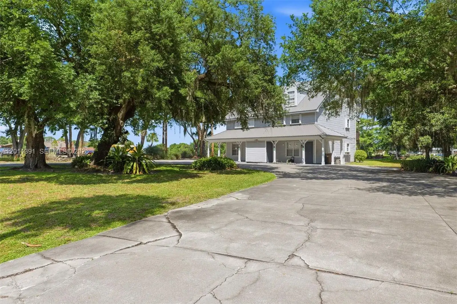 207 SE 6TH Avenue, Okeechobee FL 34974 photo 4