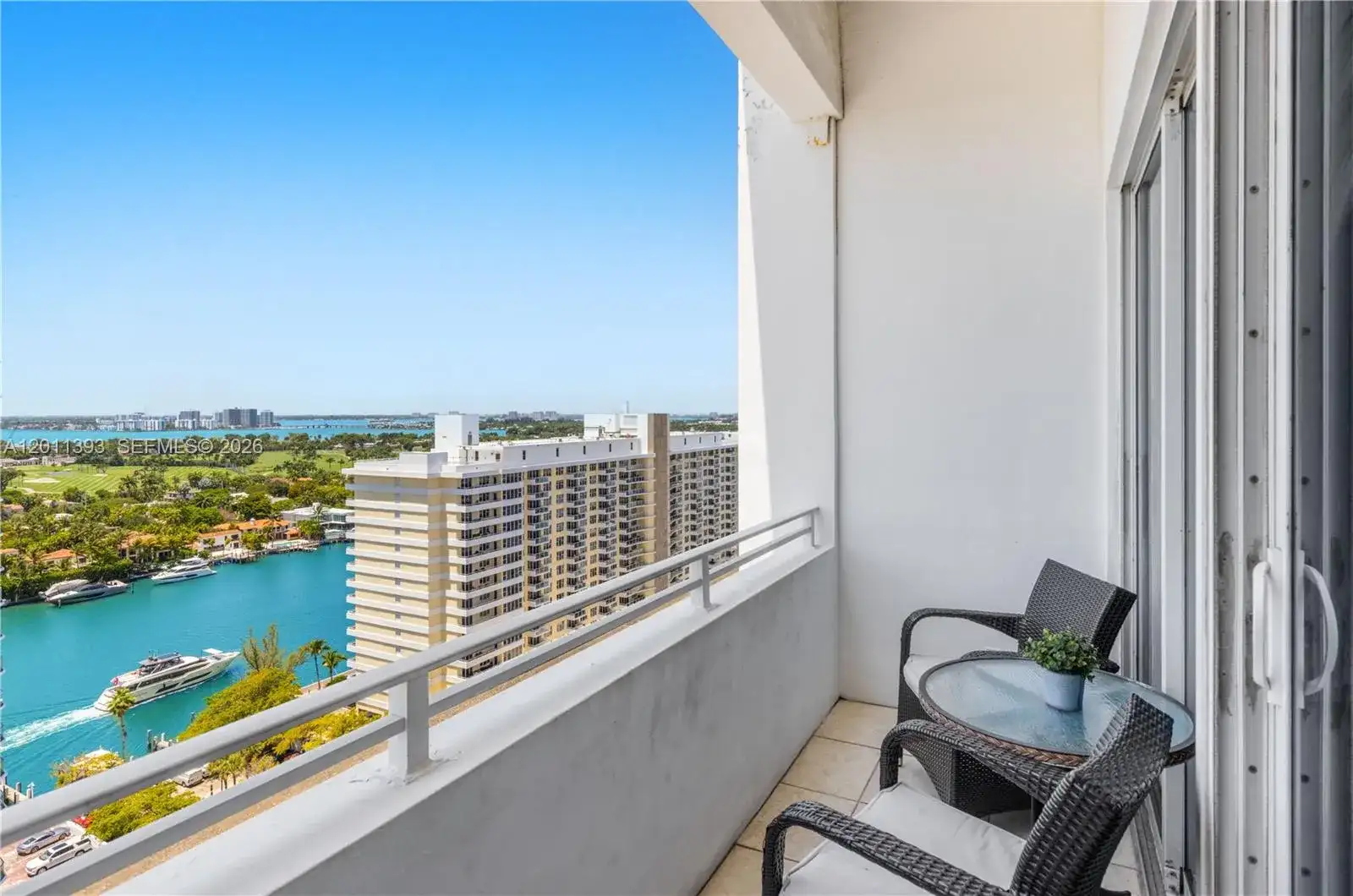 5445 Collins Ave, Miami Beach FL 33140 photo 2