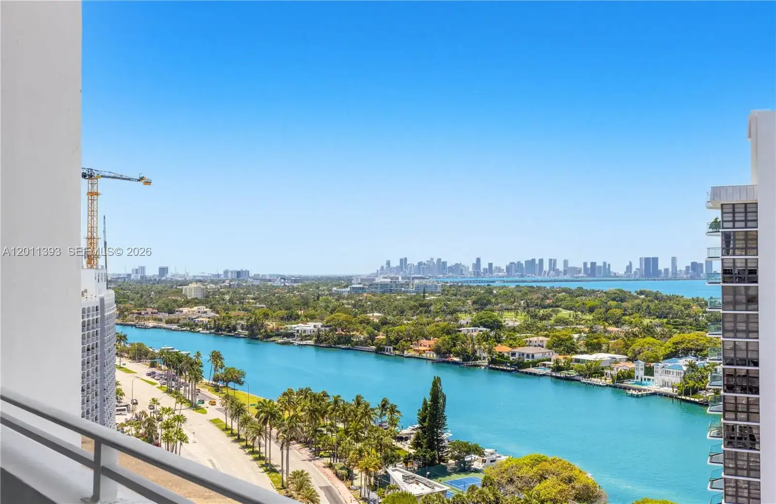 5445 Collins Ave, Miami Beach FL 33140 photo 3