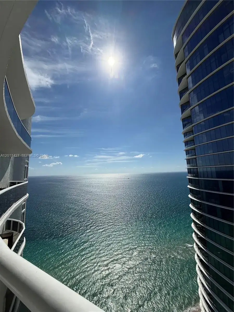 15811 Collins Ave # 4207, Sunny Isles Beach FL 33160 photo 2