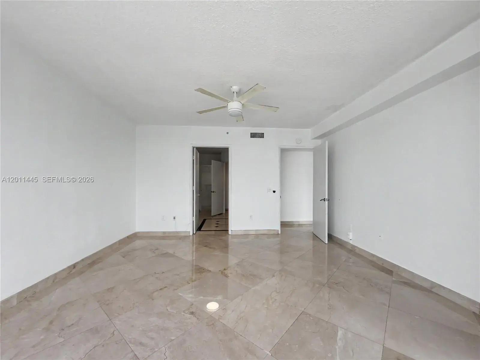 17555 Collins Ave # 1502, Sunny Isles Beach FL 33160