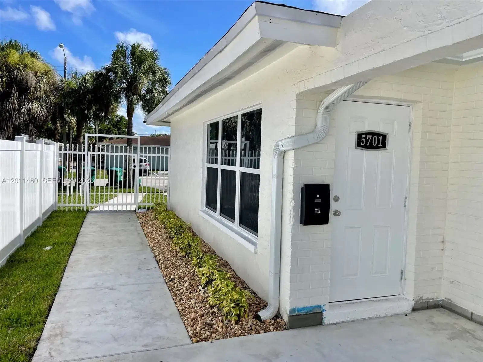 5711 NW 28th St # 5711, Lauderhill FL 33313 photo 3