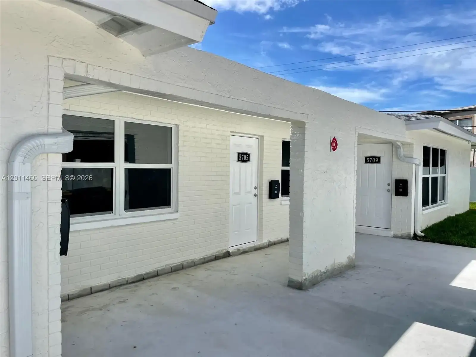 5711 NW 28th St # 5711, Lauderhill FL 33313 photo 4