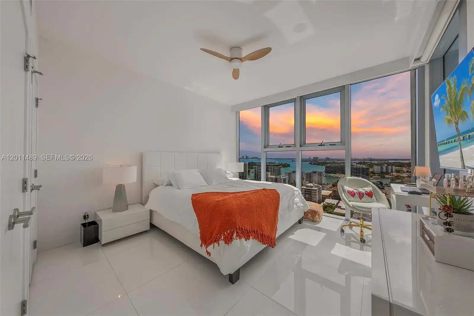 6899 Collins Ave # 2004, Miami Beach FL 33141 photo 2