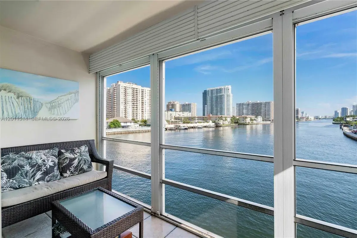 2600 Diana Dr # 311, Hallandale Beach FL 33009
