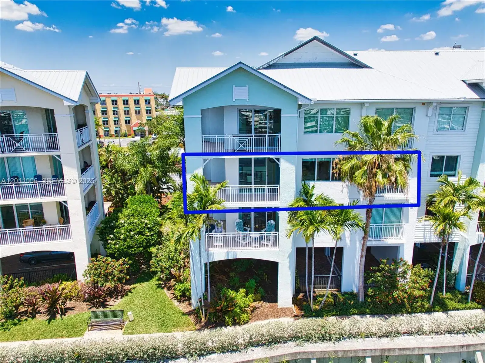 815 NW Flagler Ave # 305, Stuart FL 34994 photo 2