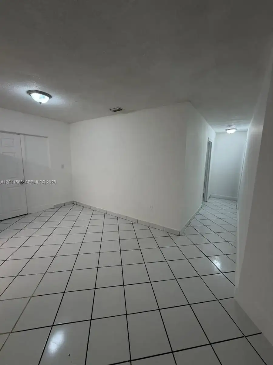 15761 SW 303rd St, Homestead FL 33033 photo 4