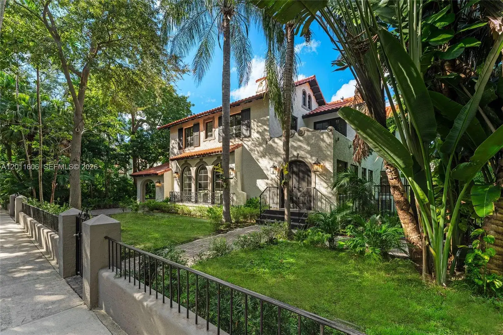 547 NE 57th St, Miami FL 33137 photo 4