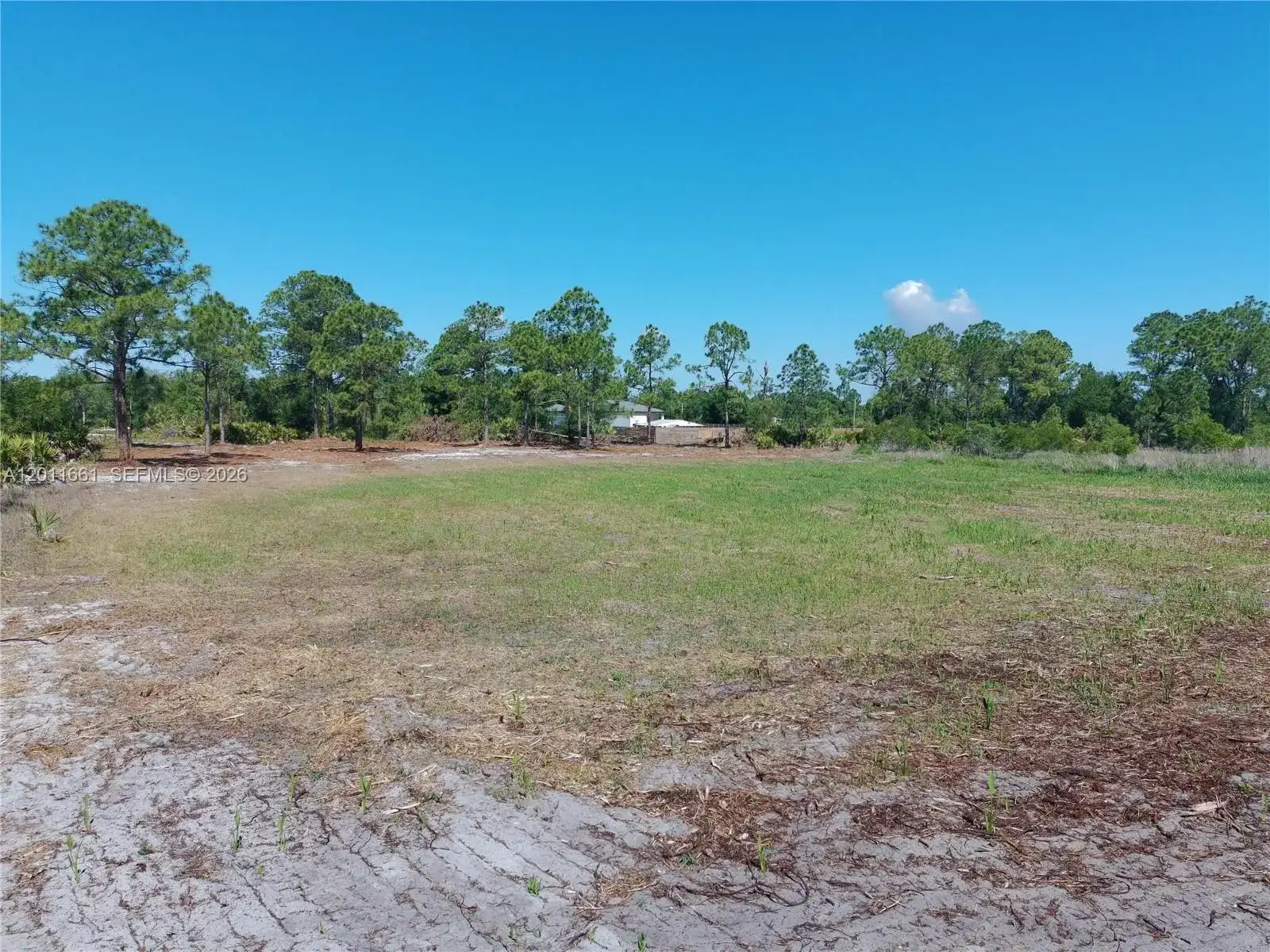 540 S Zambria ST, Clewiston FL 33440 photo 2