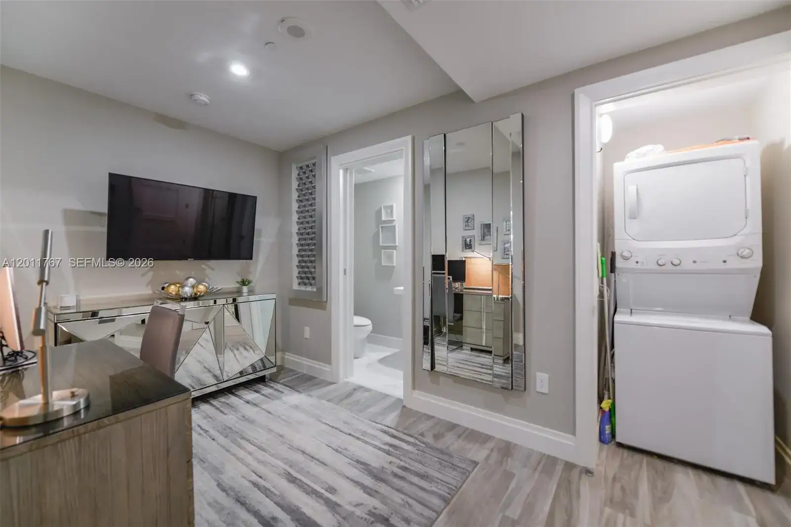 801 S Miami Ave # 3706, Miami FL 33130 photo 4